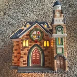 Dickens Collectables Hand Painted Porcelain Lighted Church Christmas Village